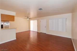 Photo #5: 2234930 Listing 