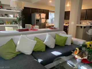 Photo #4: 2234952 Listing 