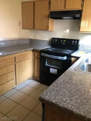 Photo #1: 2234958 Listing 