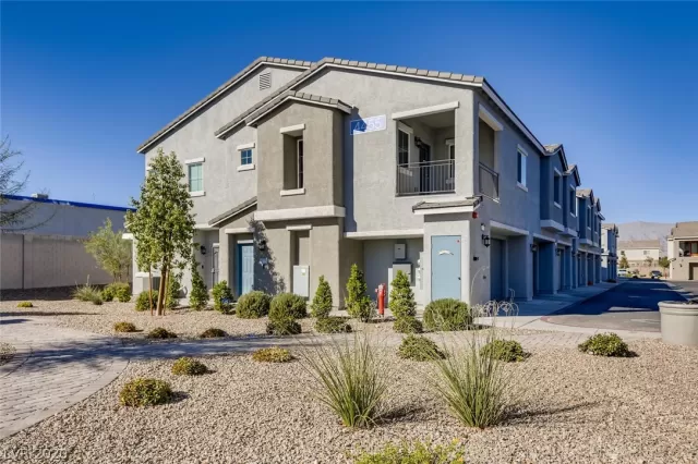 MLS: 2234960 Condo For Sale