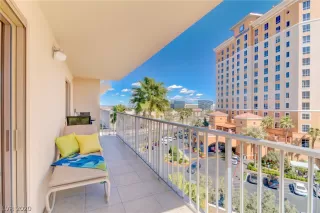 Photo #5: 2234963 Listing