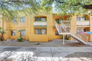 Photo #1: 2235006 Listing 