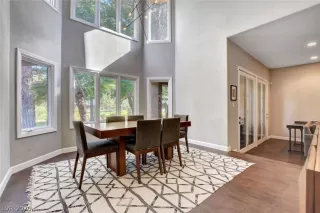 Photo #2: 2235034 Listing 