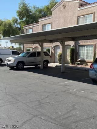 Photo #1: 2235035 Listing