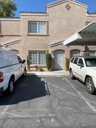 Photo #2: 2235035 Listing