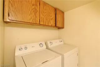 Photo #6: 2235038 Listing