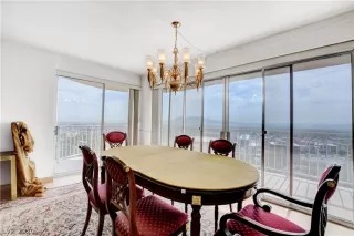 Photo #1: 2235039 Listing 