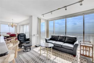 Photo #5: 2235039 Listing 