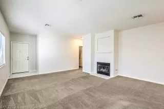 Photo #6: 2235141 Listing