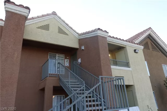 MLS: 2235168 Condo For Sale