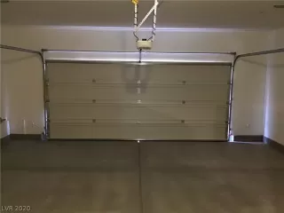 Photo #5: 2235204 Listing