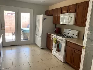 Photo #6: 2235208 Listing 