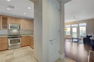 Photo #3: 2235214 Listing 