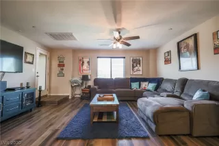 Photo #1: 2235246 Listing