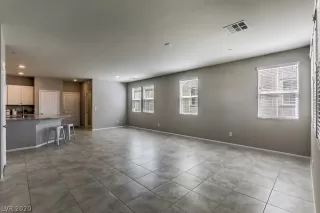 Photo #6: 2235358 Listing 