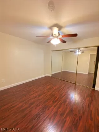 Photo #5: 2235400 Listing