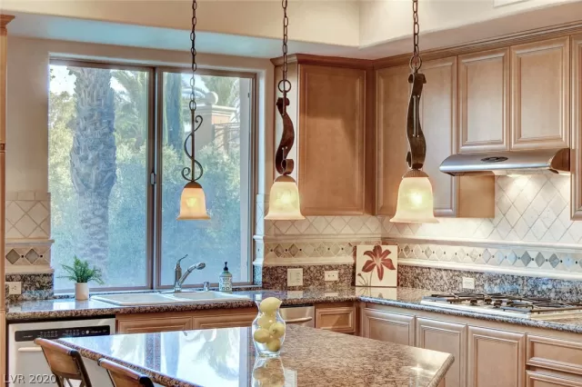 MLS: 2235412 Condo For Sale