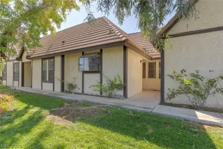 Photo #1: 2235423 Listing