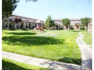 Photo #2: 2235446 Listing 