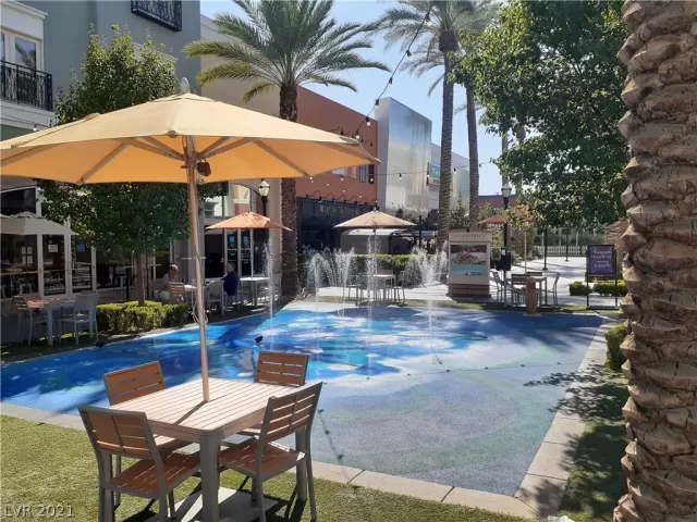 MLS: 2235498 Condo For Sale