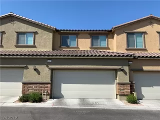 Photo #4: 2235565 Listing