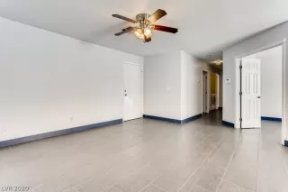 Photo #3: 2235587 Listing 