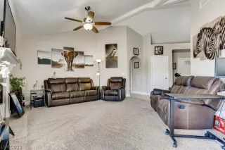 Photo #4: 2235609 Listing 