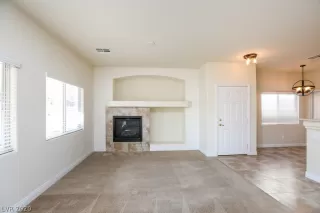 Photo #2: 2235617 Listing