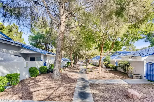 MLS: 2235624 Condo For Sale