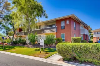 Photo #1: 2235652 Listing 