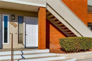 Photo #6: 2235652 Listing 