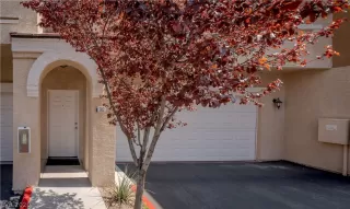 Photo #2: 2235674 Listing