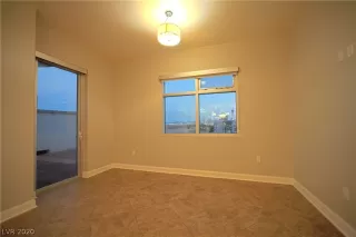 Photo #4: 2235697 Listing