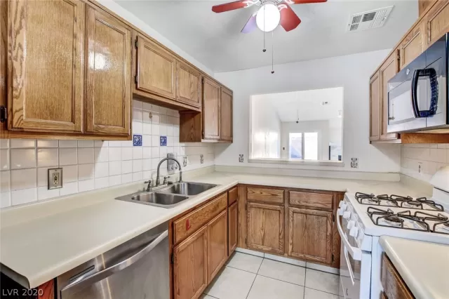 MLS: 2235762 Condo For Sale