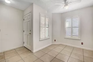 Photo #1: 2235762 Listing