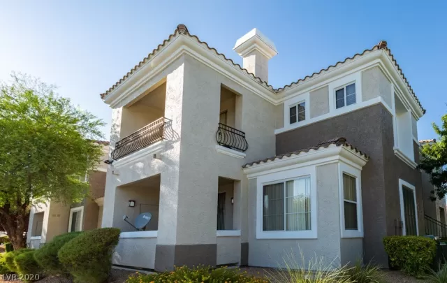 MLS: 2235773 Condo For Sale