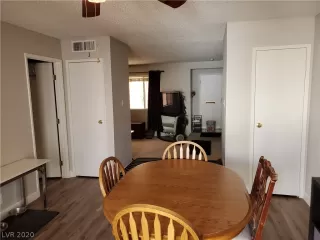 Photo #2: 2235786 Listing