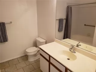 Photo #4: 2235790 Listing 