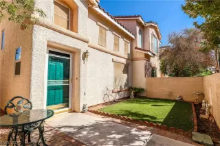 Photo #1: 2235795 Listing 