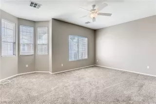 Photo #6: 2235860 Listing