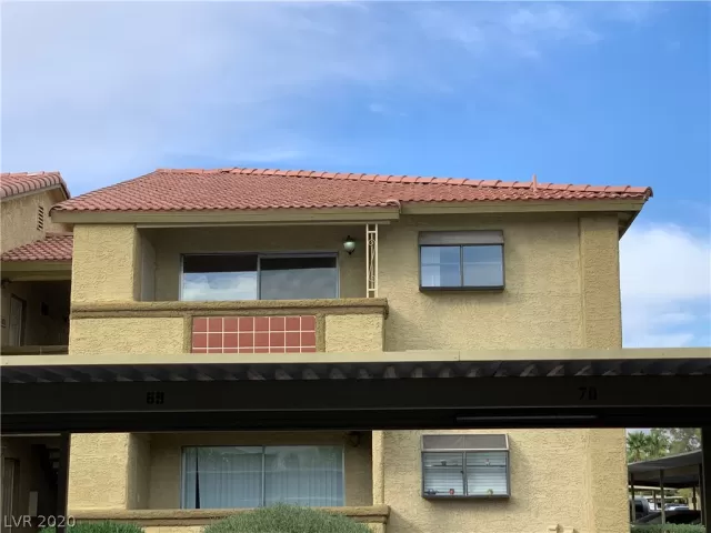 MLS: 2235873 Condo For Sale