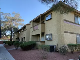 Photo #2: 2235873 Listing