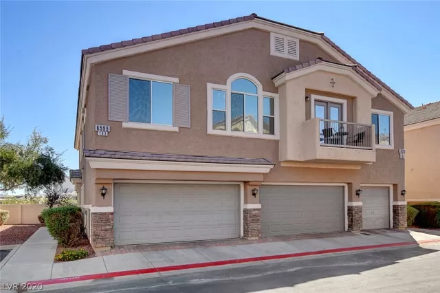 MLS: 2235904 Condo For Sale