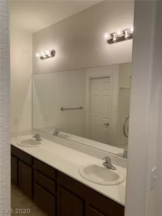 Photo #4: 2235985 Listing 