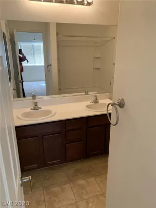 Photo #6: 2235985 Listing 