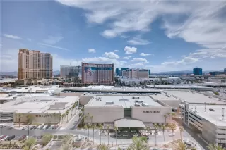 Photo #2: 2236031 Listing 