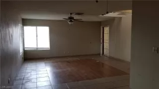 Photo #5: 2236056 Listing