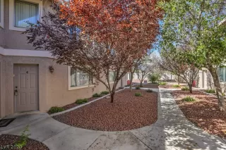 Photo #2: 2236117 Listing 