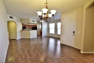 Photo #2: 2236133 Listing