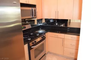 Photo #6: 2236153 Listing